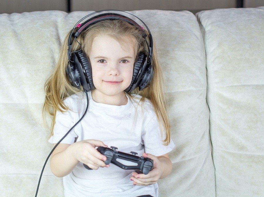 مضرات بازی‌های ویدیویی بر کودکان