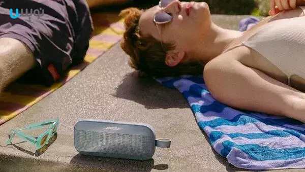 Bose SoundLink Flex | بهترین اسپیکر بلوتوث قابل حمل برای آیفون
