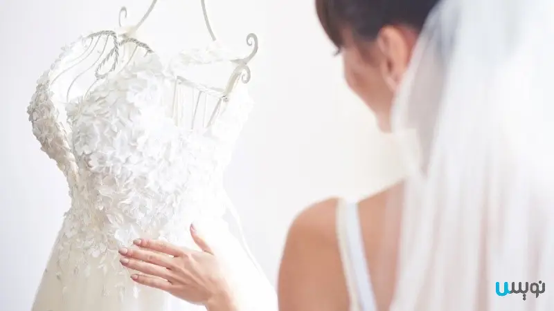 بهترین راهنمای انتخاب پارچه برای لباس عروس (معرفی 10 مدل معروف و زیبا)